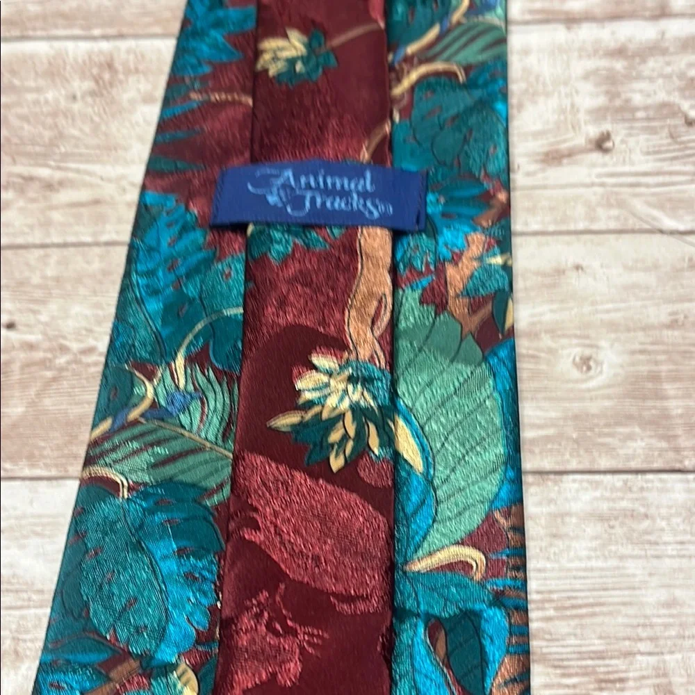 Floral Patterned Hologram Animal Tie in Teal and Gold